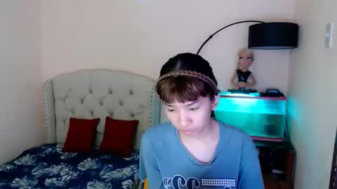 Snapshot of shantalfoxxy chatting on February 22, 1:29 am SHANTA FOX s online show from February 22, 1:29 am