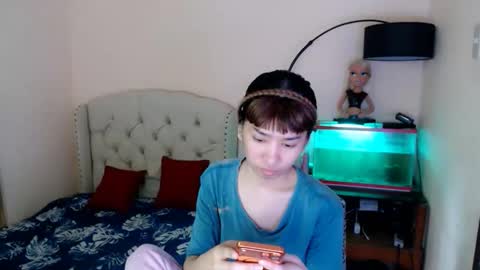 Snapshot of shantalfoxxy chatting on February 23, 1:36 am SHANTA FOX s online show from February 23, 1:36 am