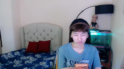 SHANTA FOX  s online show from March 31, 2:24 am