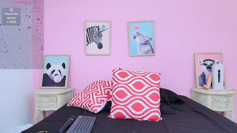  Shantall online show from January 8, 11:09 pm