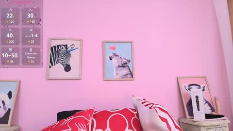  Shantall online show from February 3, 10:00 pm