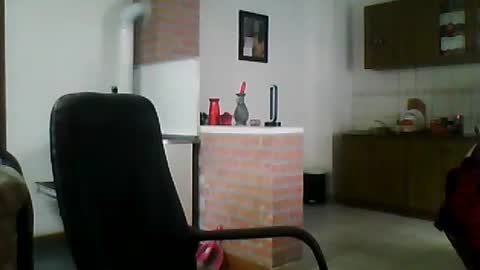 Snapshot of shaomy711 chatting on February 2, 11:08 am excelo21 online show from February 2, 11:08 am