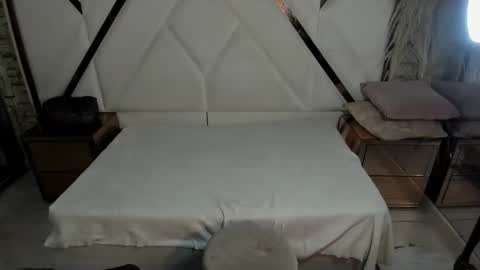 Shara Oz online show from February 14, 3:14 am