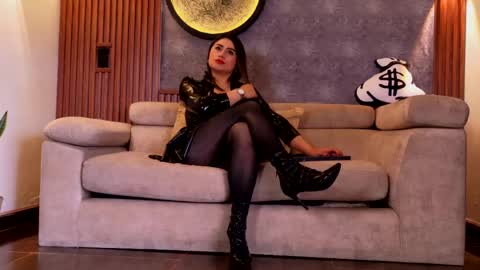 Snapshot of sharith_gh chatting on June 2, 6:54 pm Sharith online show from June 2, 6:54 pm