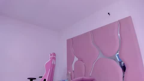 Sharith online show from March 18, 8:45 pm