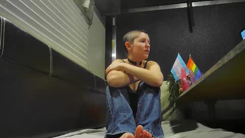 sharkysimon online show from February 14, 3:47 am