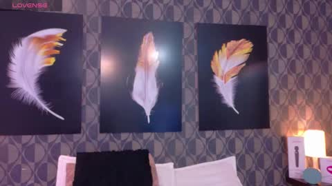 Sharom  online show from January 16, 7:52 pm