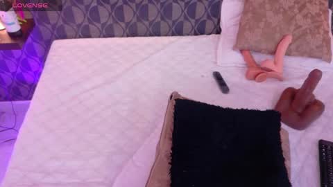 Sharom  online show from January 30, 11:02 pm