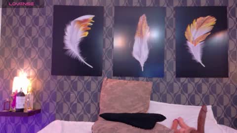 Sharom  online show from February 18, 6:15 pm