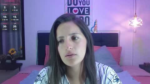 Snapshot of sharon_10_ chatting on October 4, 2:31 am sharon_10_ online show from October 4, 2:31 am