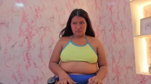 Snapshot of sharon_curvvy chatting on September 29, 3:33 am Sharon Curvvy online show from September 29, 3:33 am