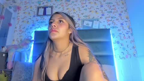 Sharon online show from December 3, 11:55 am