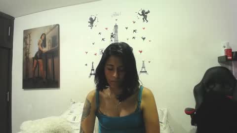Snapshot of sharoon__cherry_ chatting on February 18, 3:21 pm sharon online show from February 18, 3:21 pm