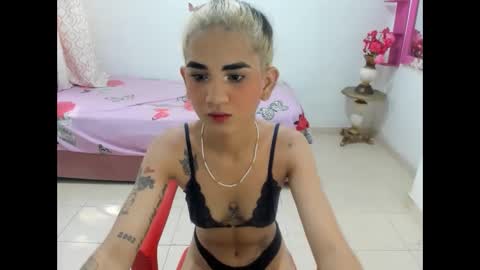 shary_lan online show from April 12, 2:22 pm