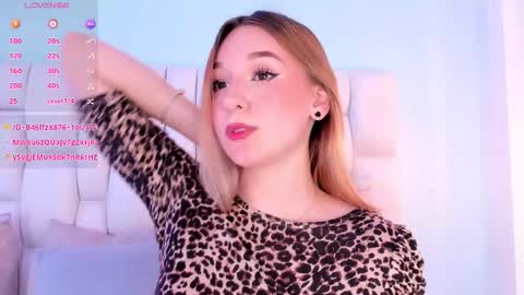 Shantall online show from November 23, 6:30 pm