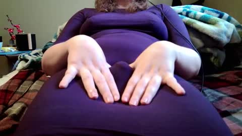 Snapshot of shathara chatting on February 4, 5:08 pm Shay online show from February 4, 5:08 pm