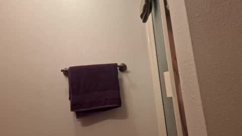 partycouple2night online show from December 19, 4:46 pm