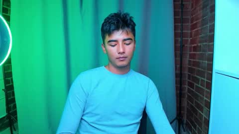 Shawn online show from December 15, 1:48 pm