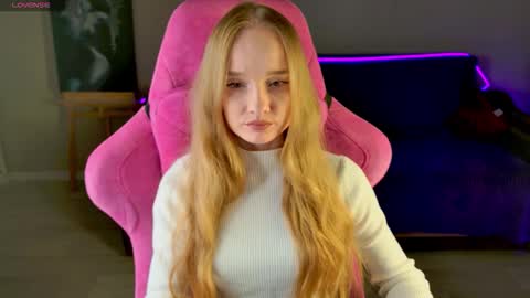 Shawty Mia online show from November 18, 2:10 pm