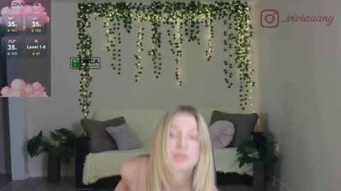 shawty_vi online show from September 20, 5:19 am