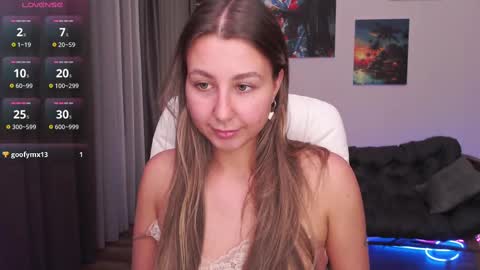 Snapshot of shayleyy chatting on March 4, 5:13 pm Shay online show from March 4, 5:13 pm