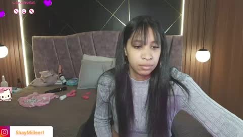 Snapshot of shaymilleer chatting on May 15, 12:01 pm Shay Miller online show from May 15, 12:01 pm