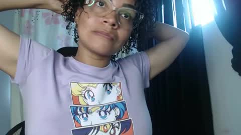 Shayna online show from December 30, 5:13 pm