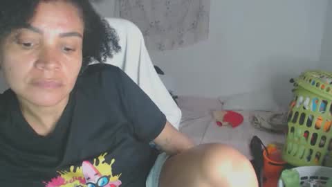 Shayna online show from December 18, 2:06 am