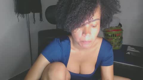 Shayna online show from April 3, 12:52 am