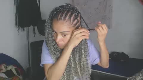 Shayna online show from April 8, 10:48 am