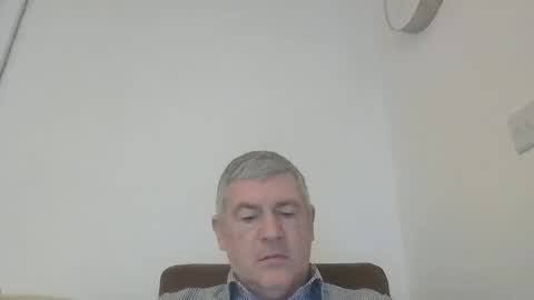 Snapshot of she52 chatting on January 9, 4:39 pm she52 online show from January 9, 4:39 pm