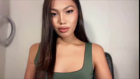 MY IG Shealana69 online show from May 7, 2:44 pm