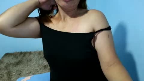 Snapshot of shebomb488504 chatting on June 14, 4:14 am jane online show from June 14, 4:14 am