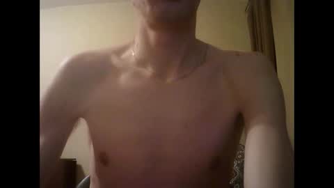 Snapshot of shedevr02 chatting on March 2, 6:40 pm Roger online show from March 2, 6:40 pm