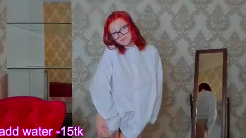 Snapshot of sheena_coy chatting on June 27, 1:17 pm Sheena online show from June 27, 1:17 pm