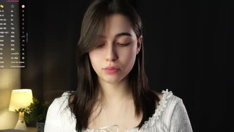 Tessa online show from March 18, 2:58 am