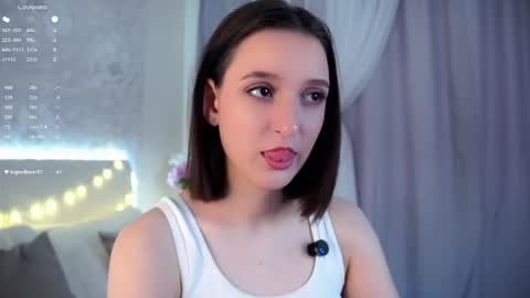 sheenagear online show from April 17, 2:47 am