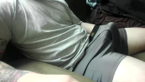 Snapshot of sheepydoggy45 chatting on March 25, 9:54 pm sheepydoggy45 online show from March 25, 9:54 pm