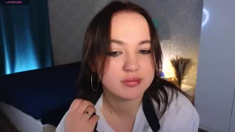 Snapshot of sheileyn chatting on February 21, 2:48 pm Jessie online show from February 21, 2:48 pm