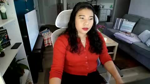 Snapshot of sheilyn_smith chatting on April 22, 4:59 am sheilyn_smith online show from April 22, 4:59 am