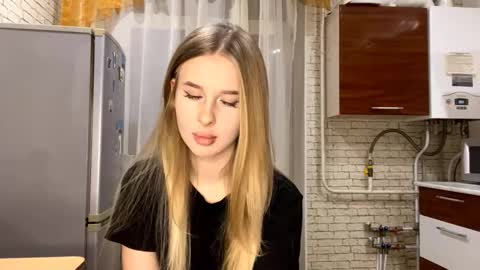 Jenny online show from October 16, 8:21 pm