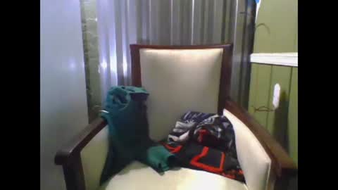 Snapshot of shelbyannn chatting on January 21, 6:11 am Red online show from January 21, 6:11 am