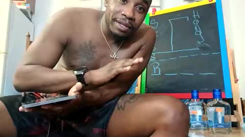 Snapshot of shelbycrazy chatting on January 17, 2:39 am King-shelb online show from January 17, 2:39 am