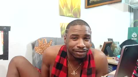 Snapshot of shelbycrazy chatting on February 1, 7:15 am King-shelb online show from February 1, 7:15 am