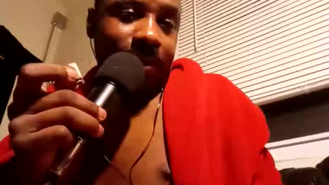 Snapshot of shelbycrazy chatting on February 23, 7:17 am King-shelb online show from February 23, 7:17 am