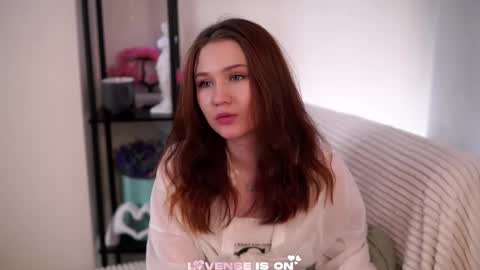 Snapshot of sheliamuyres chatting on February 22, 2:15 pm Lina online show from February 22, 2:15 pm