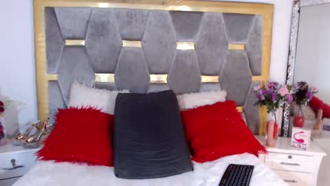 shellbydior online show from January 30, 12:18 am