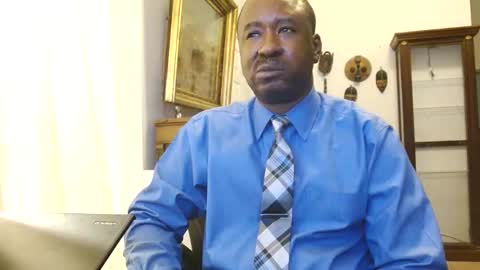 Snapshot of shellcock46 chatting on December 4, 12:19 am shellcock46 online show from December 4, 12:19 am