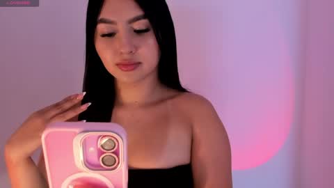 Snapshot of shellyrayhs1 chatting on June 6, 3:22 am Shelly rayhs online show from June 6, 3:22 am