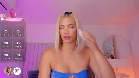 shelynna_azzul online show from February 5, 8:24 pm